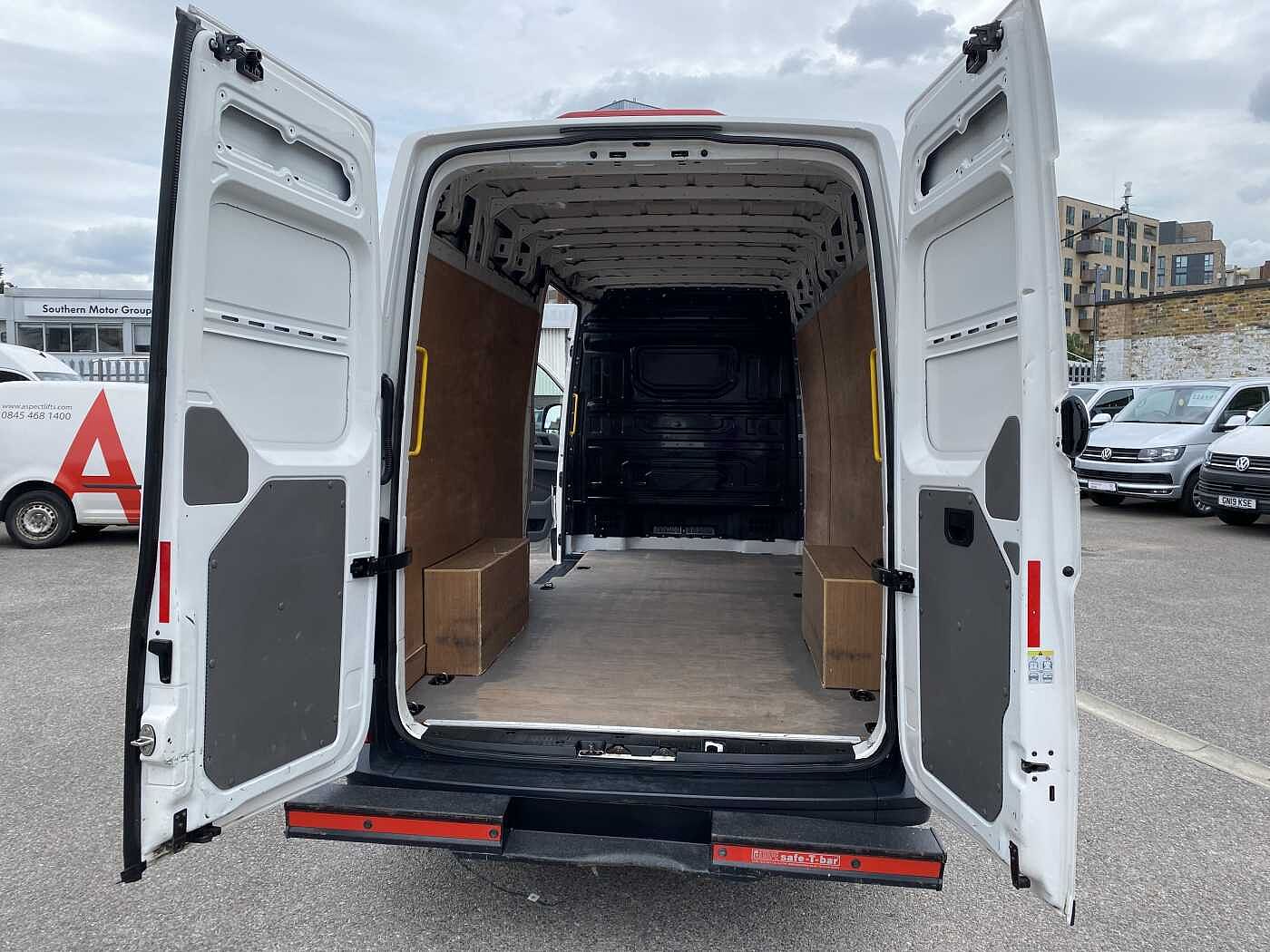 Volkswagen Crafter PV 2017 2.0TDI 102PS EU6 CR35 LWB Trendline