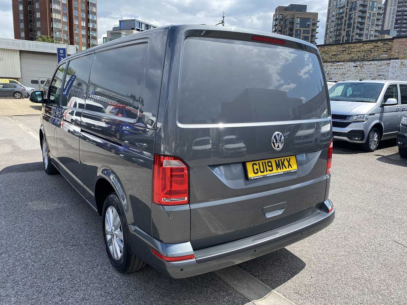Volkswagen Transporter 2.0TDI (150PS)Eu6 T30 Highline LWB PV
