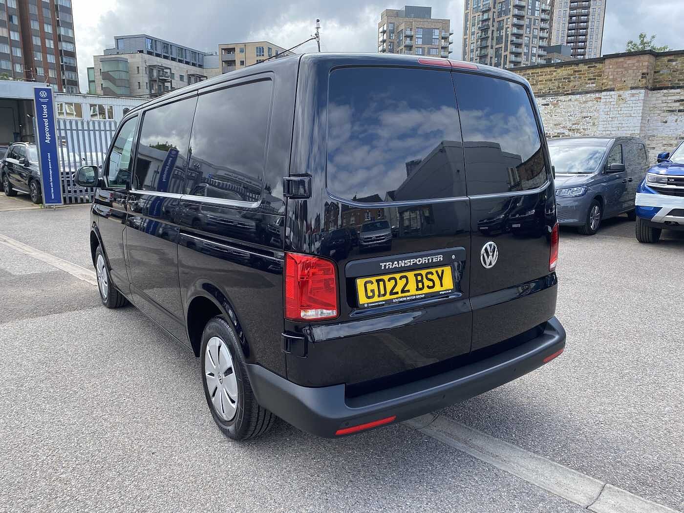 Volkswagen Transporter 2.0TDI 110ps T28 Startline BMT SWB PV