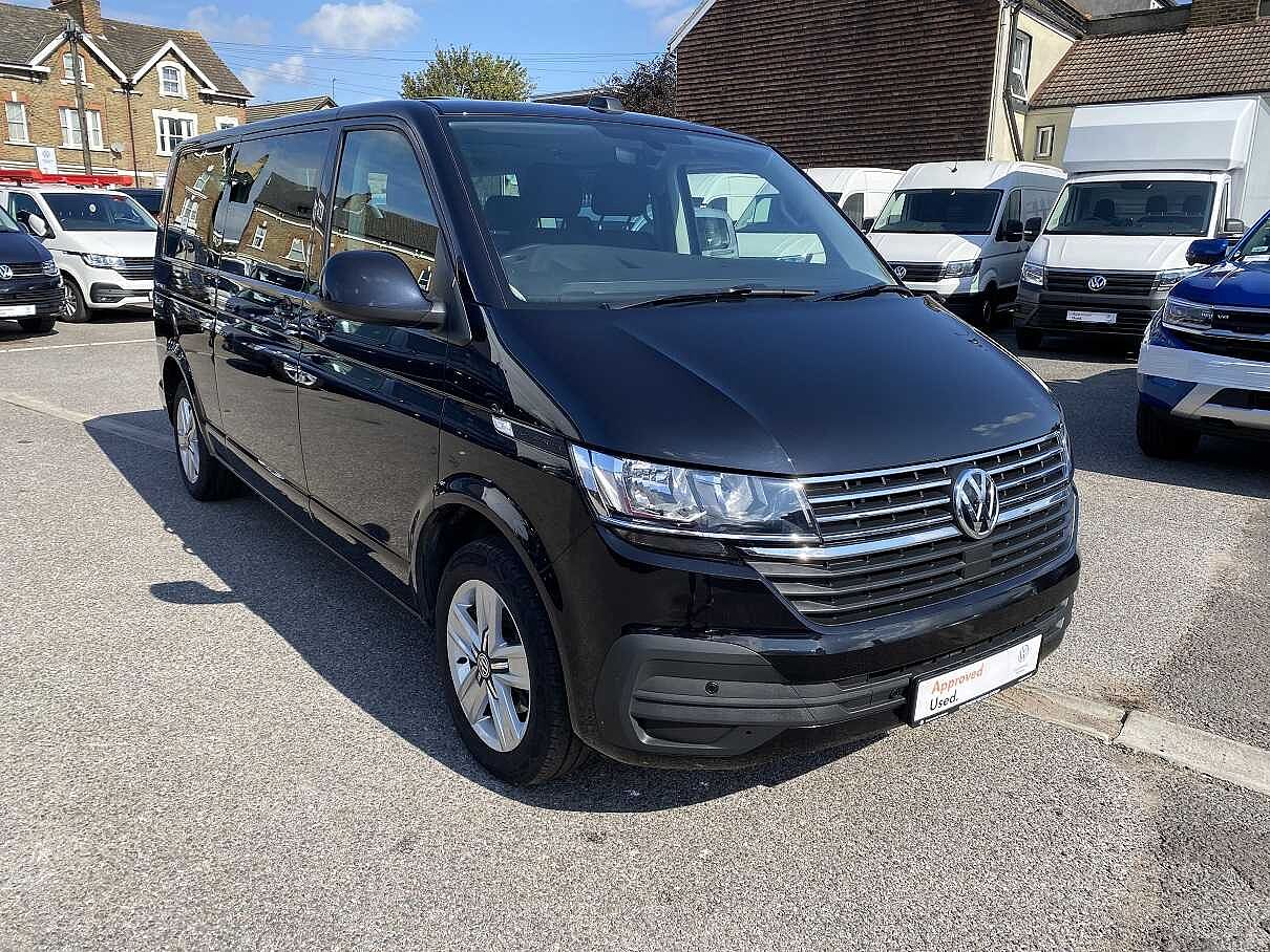 Volkswagen Transporter Shuttle T32 SE LWB 2.0TDI 150PS DSG