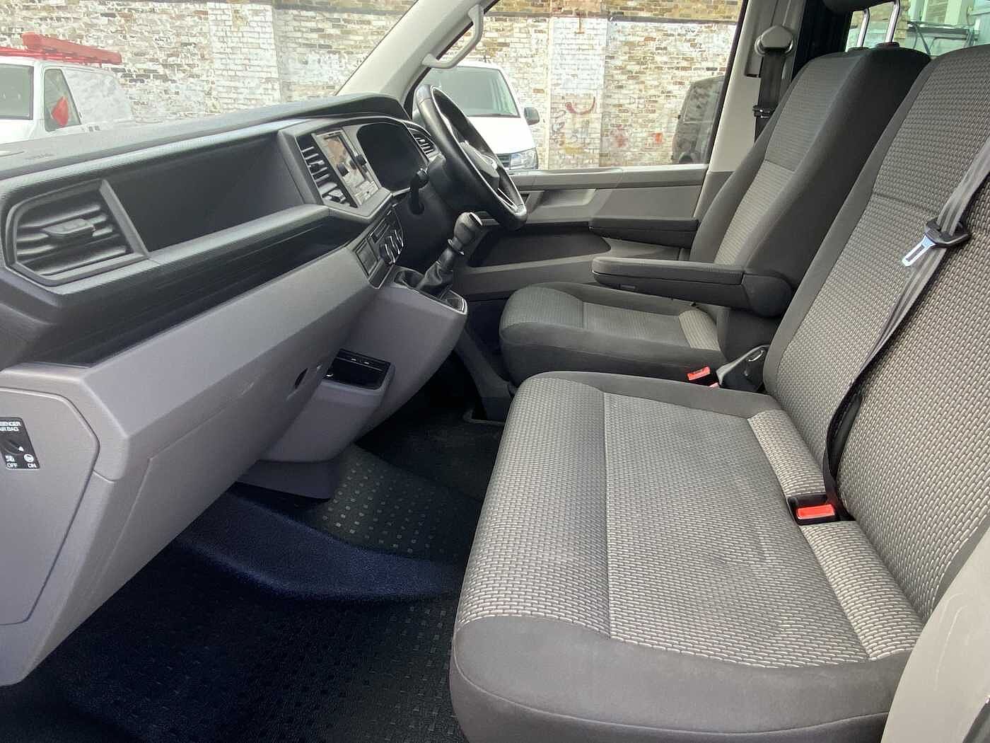 Volkswagen Transporter 2.0TDI 110ps Eu6dT-E T30 Highline SWB