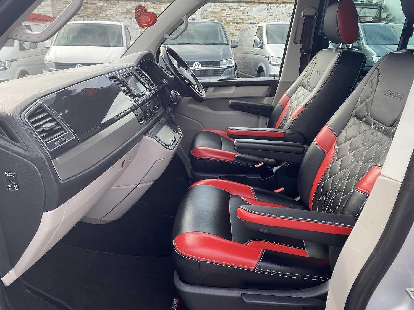 Volkswagen Transporter T32 Lwb Diesel 2.0 BiTDI BMT 204 Sportline Kombi Van DSG