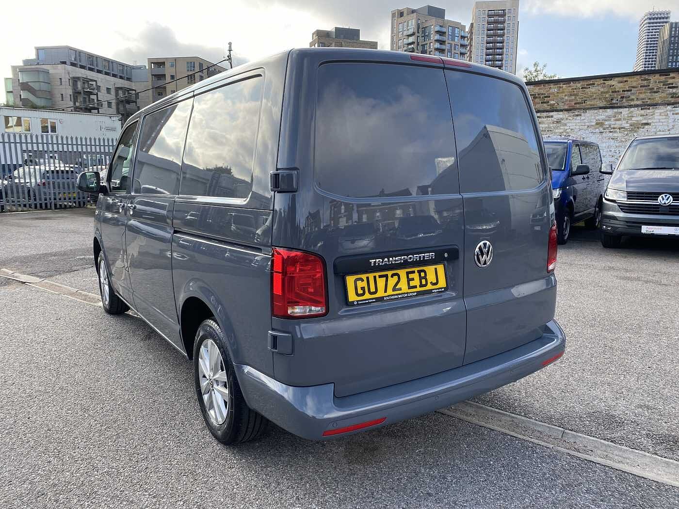 Volkswagen Transporter 2.0TDI (150PS)Eu6 T30 Highline SWB PV