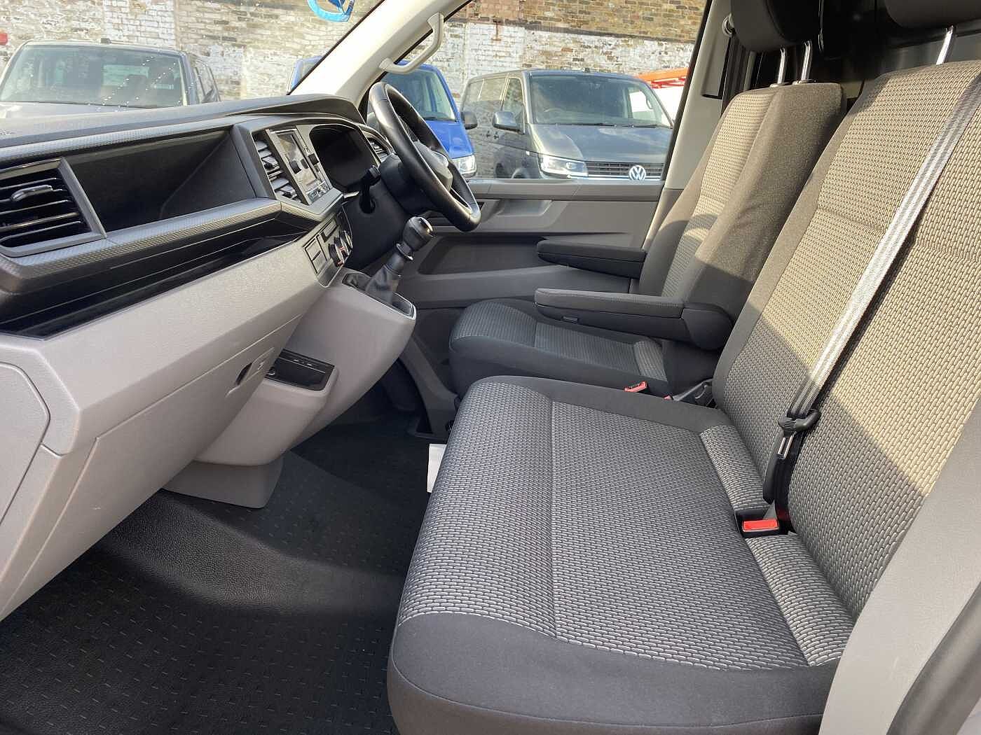 Volkswagen Transporter 2.0TDI (150PS)Eu6 T30 Highline SWB PV
