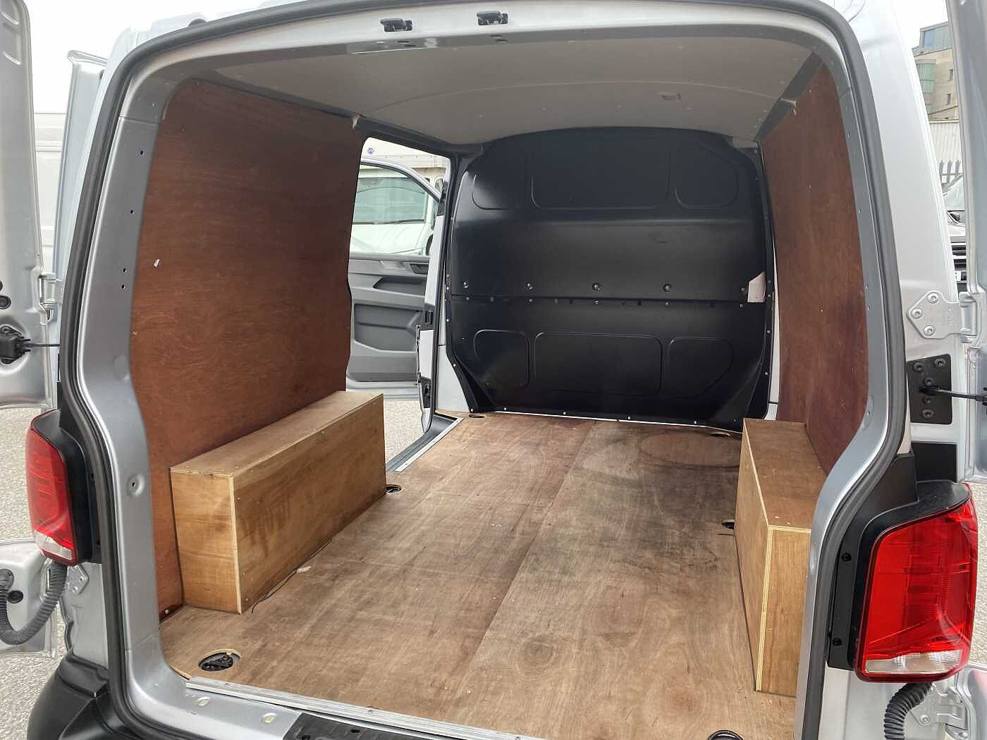 Volkswagen Transporter 2.0TDI 110ps T28 Startline BMT SWB PV