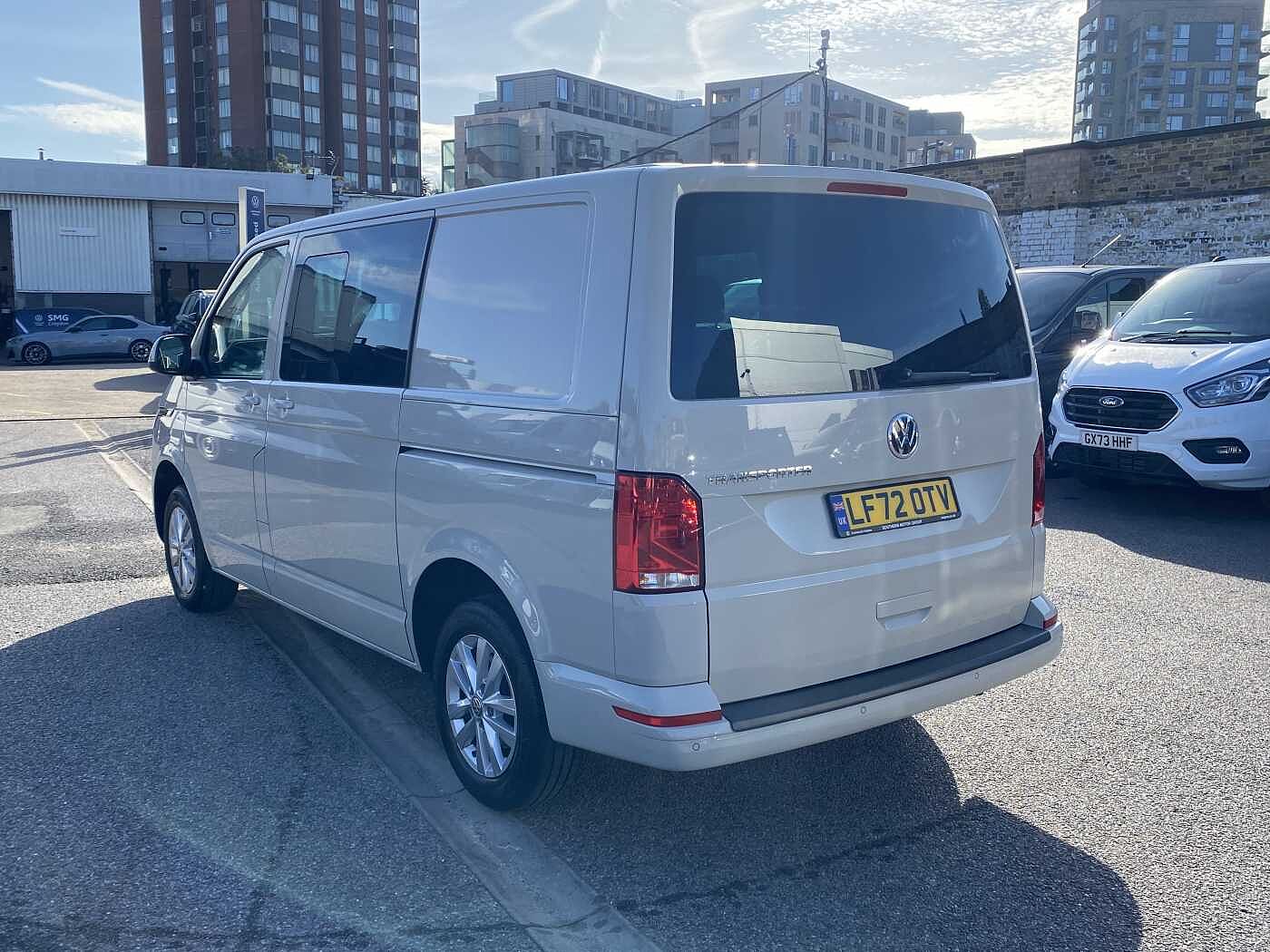 Volkswagen Transporter Kombi 2.0TDI 150 EU6T30 HL BMT SWB