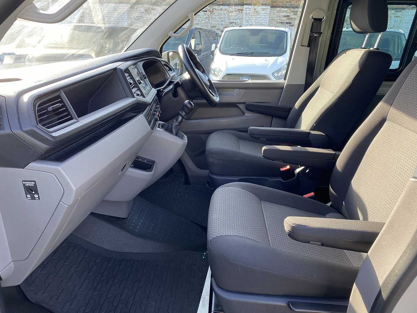 Volkswagen Transporter Kombi 2.0TDI 150 EU6T30 HL BMT SWB