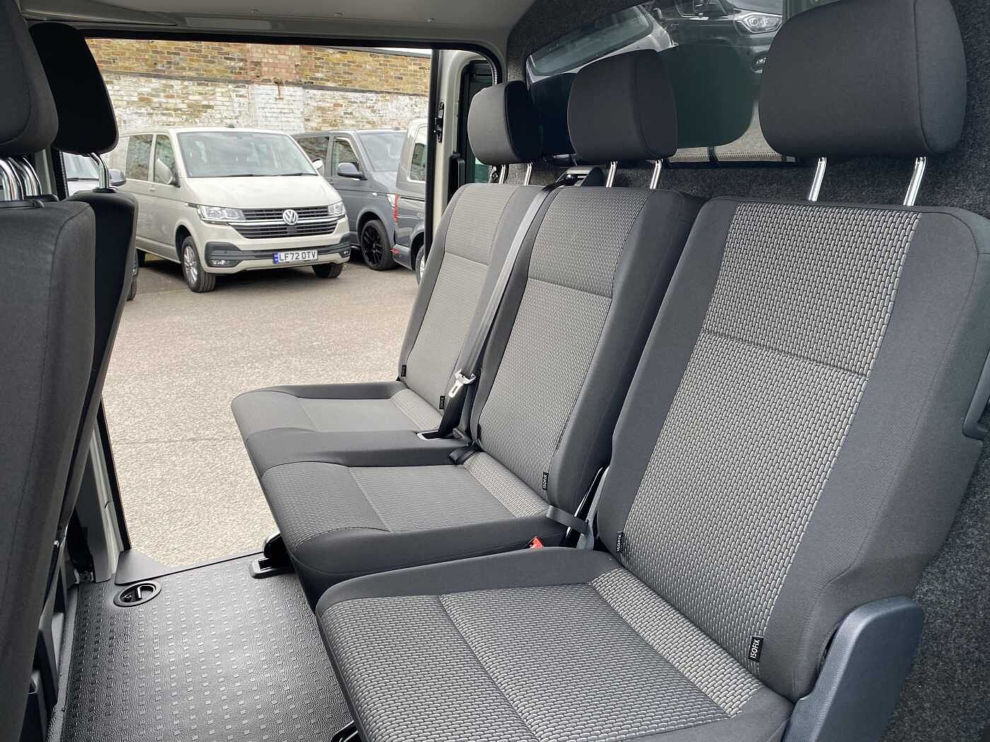 Volkswagen Transporter 2.0TDI 204ps T32 Highline BMT SWB PV D