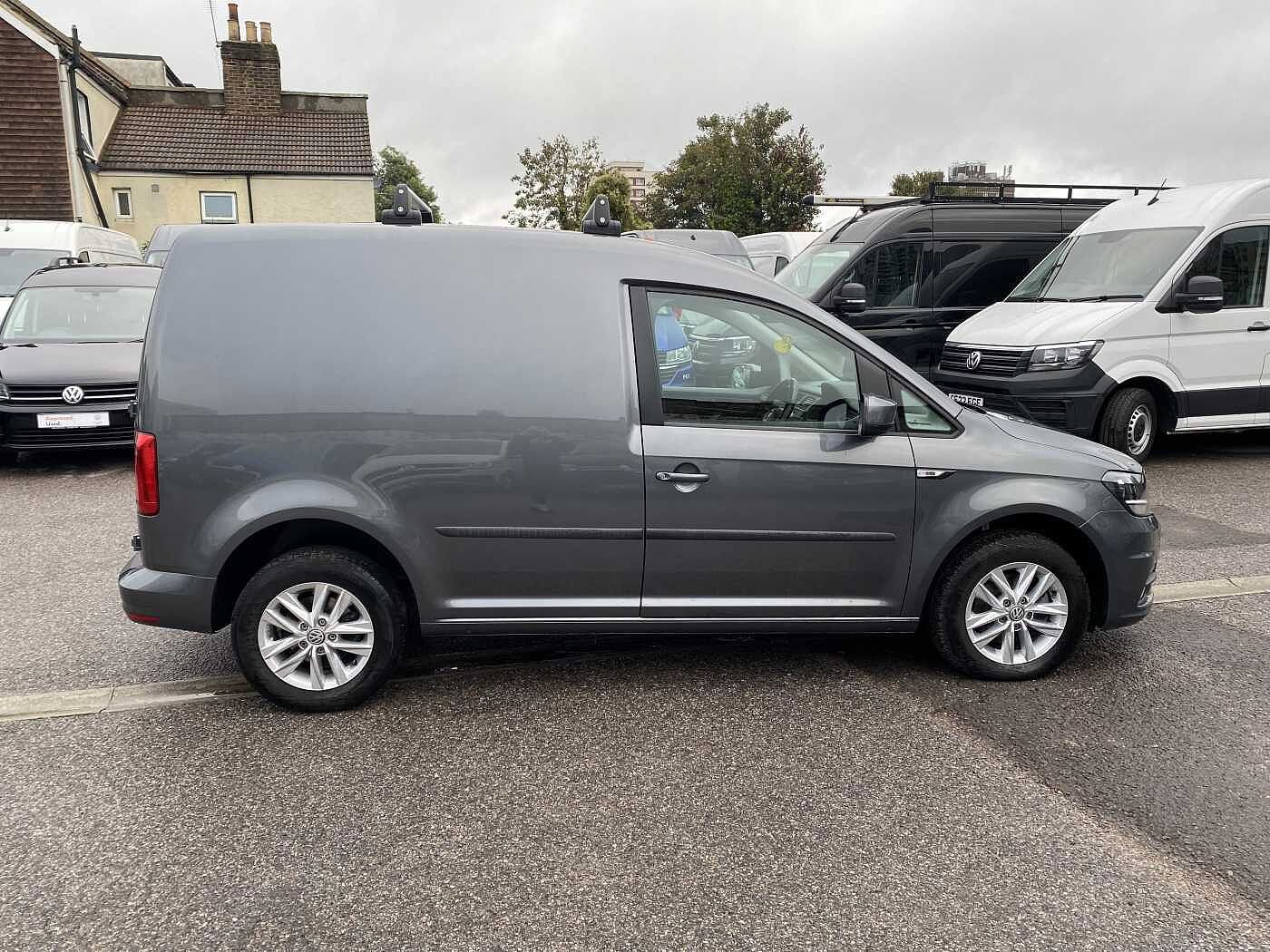 Volkswagen Caddy 2.0 TDI (102PS) C20 Highline BMT DSG P/Van