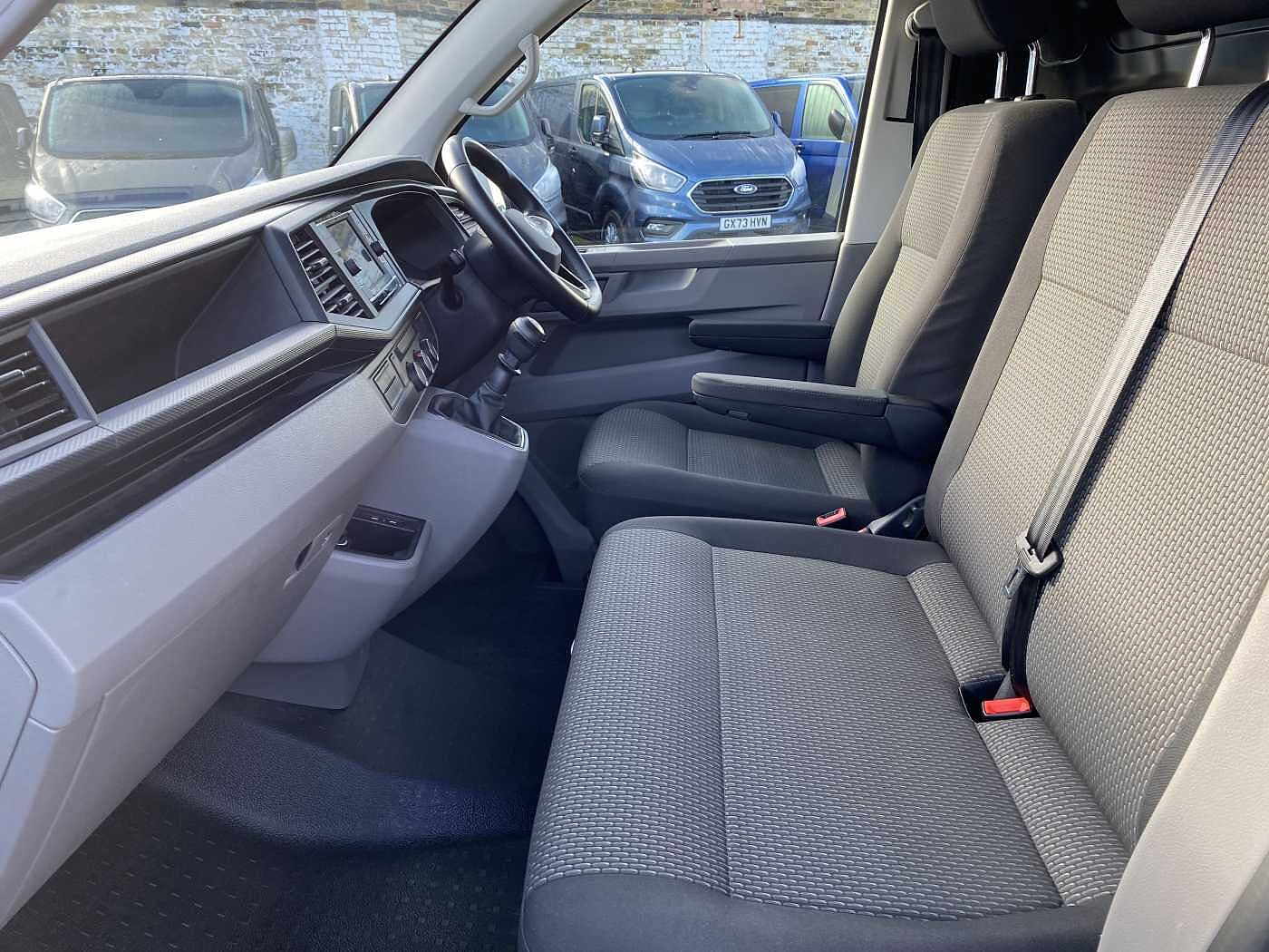 Volkswagen Transporter T28 Swb Diesel 2.0 TDI 110 Highline Van