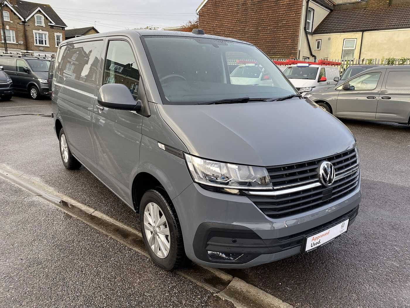 Volkswagen Transporter 2.0TDI 150ps T28 Highline BMT SWB PV D