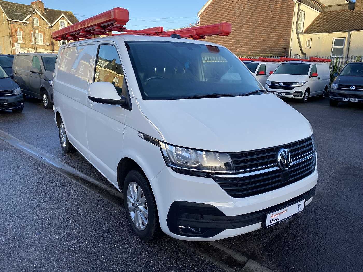 Volkswagen Transporter 2.0TDI 110ps T28 Highline BMT SWB PV