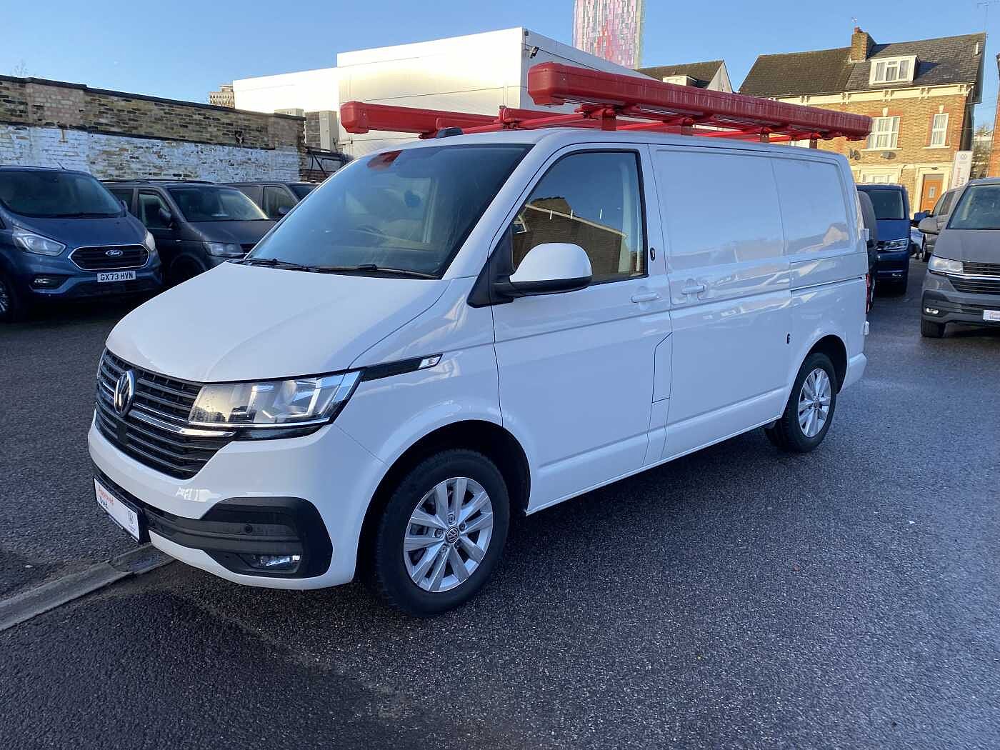Volkswagen Transporter 2.0TDI 110ps T28 Highline BMT SWB PV