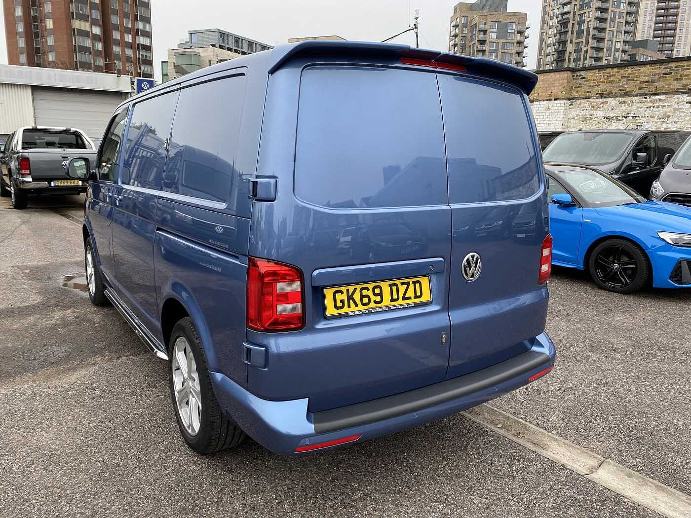 Volkswagen Transporter 2.0TDI 102ps T28 Highline BMT SWB PV