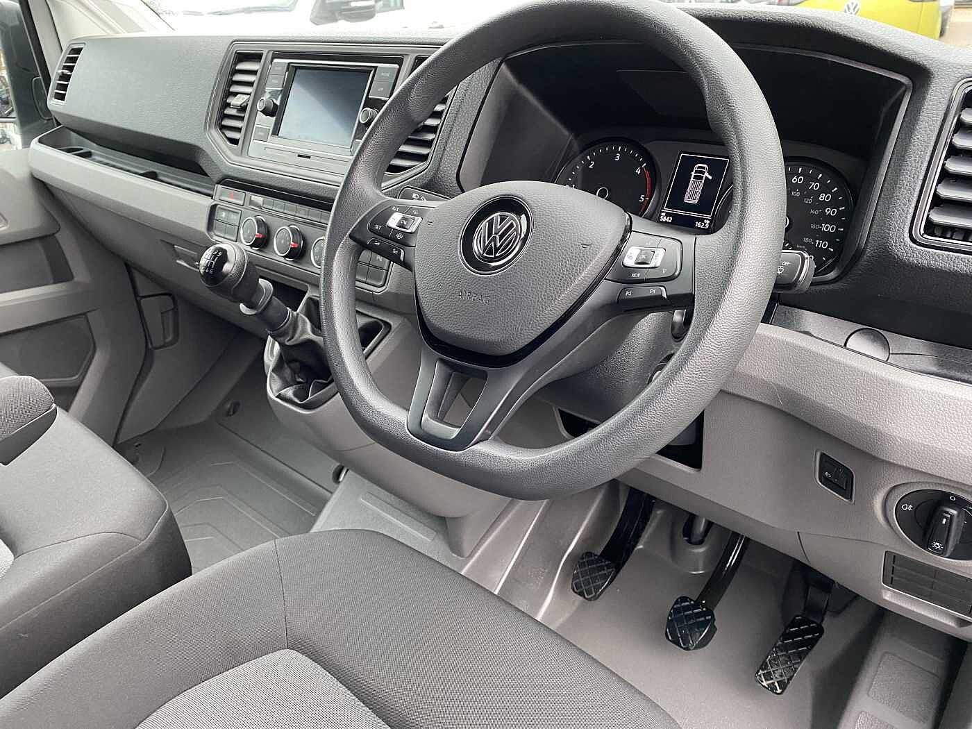Volkswagen Crafter 2.0TDI (140PS)(Eu6dT-E) CR35 MWB Trendline