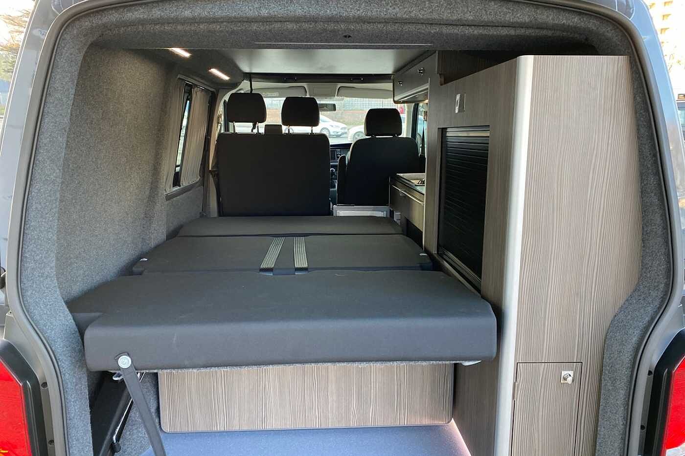 Volkswagen Transporter Campervan 2.0TDI 110ps Euro6 T30 Startline Kombi SWB Aircon