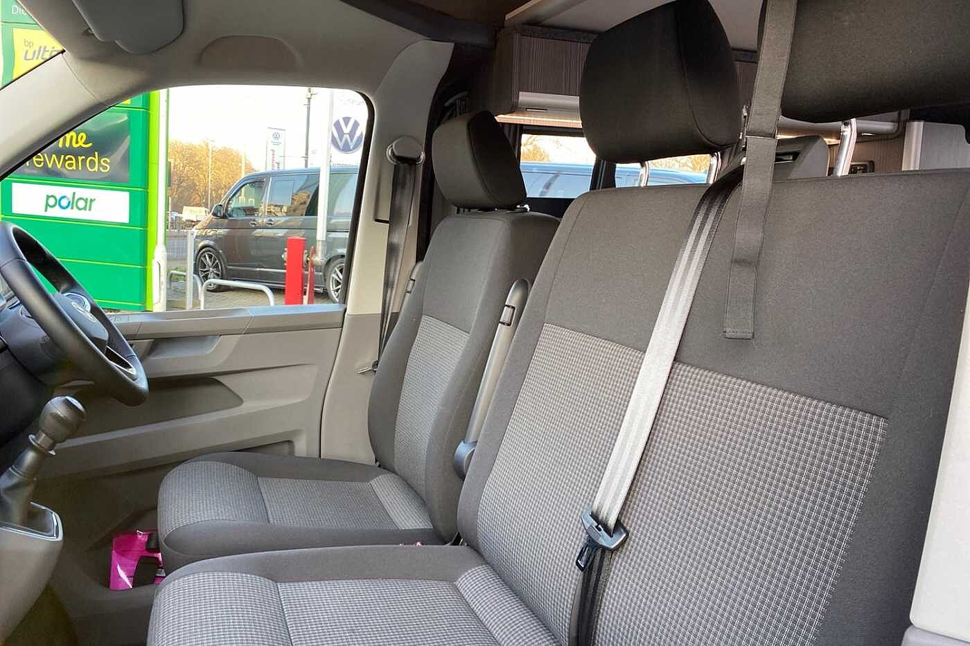 Volkswagen Transporter Campervan 2.0TDI 110ps Euro6 T30 Startline Kombi SWB Aircon
