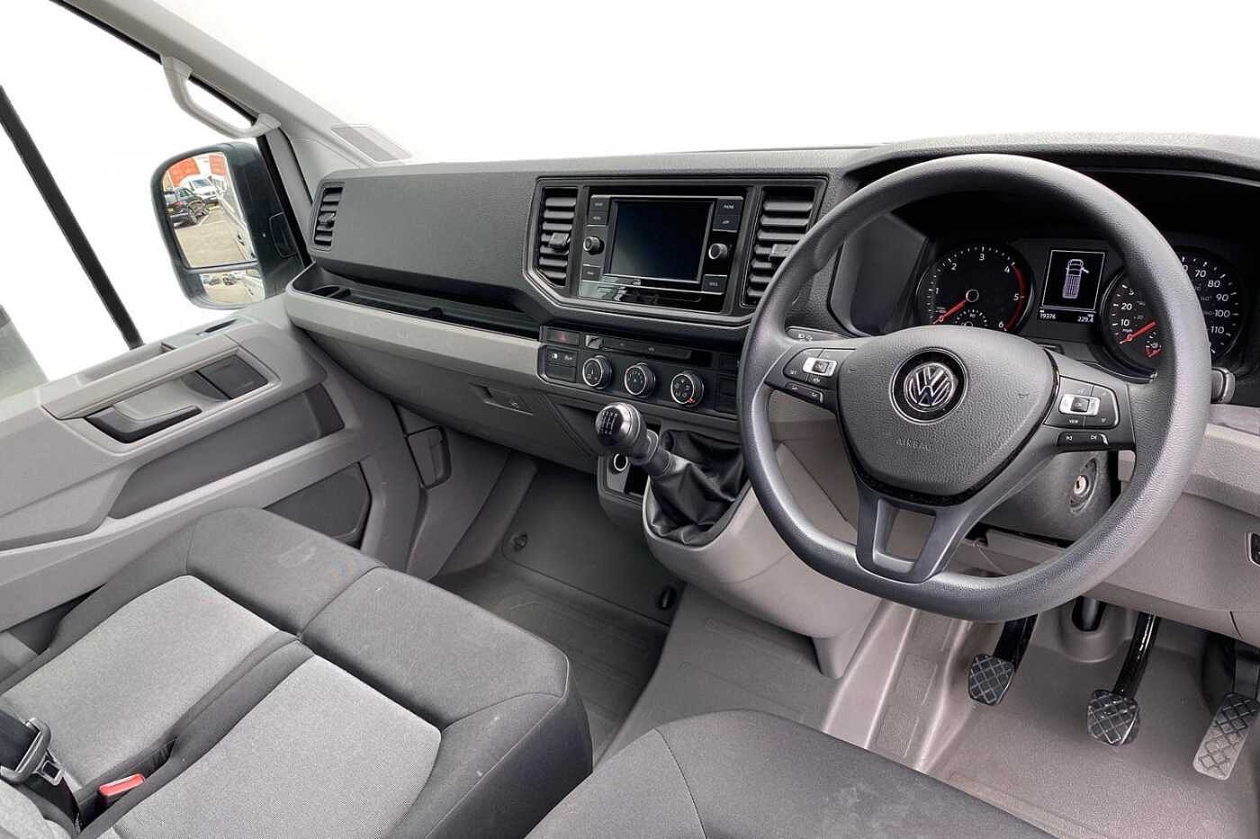 Volkswagen Crafter 2.0TDI 140PS Eu6 CR35 LWB Trendline Business Pack
