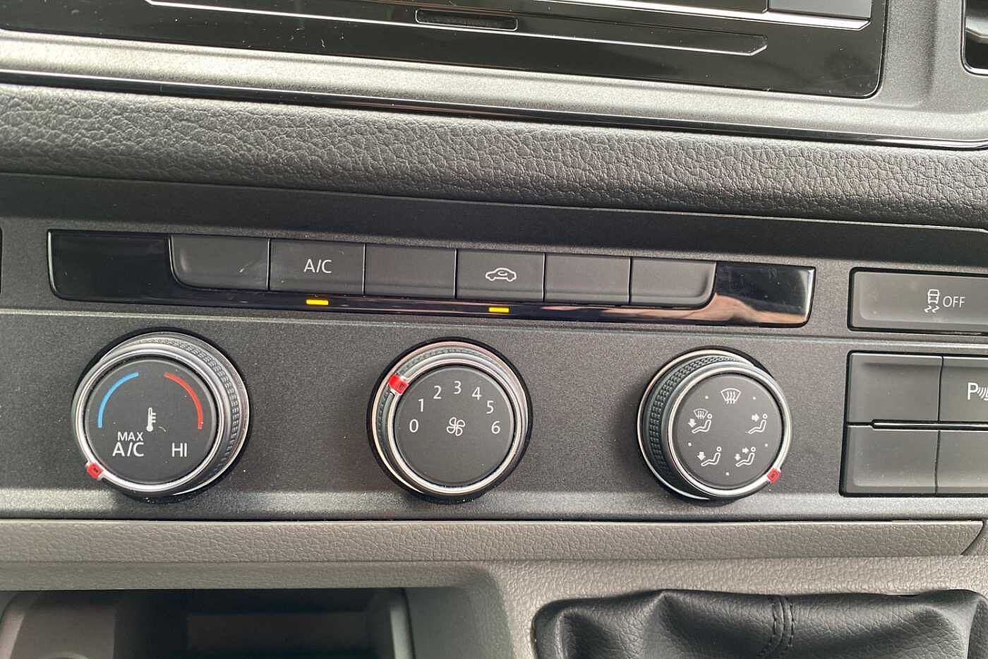 Volkswagen Crafter 2.0TDI 140PS Eu6 CR35 LWB Trendline Business Pack