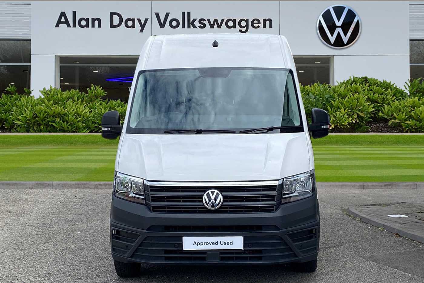 Volkswagen Crafter 2.0TDI 140PS Eu6 CR35 LWB Trendline Business Pack