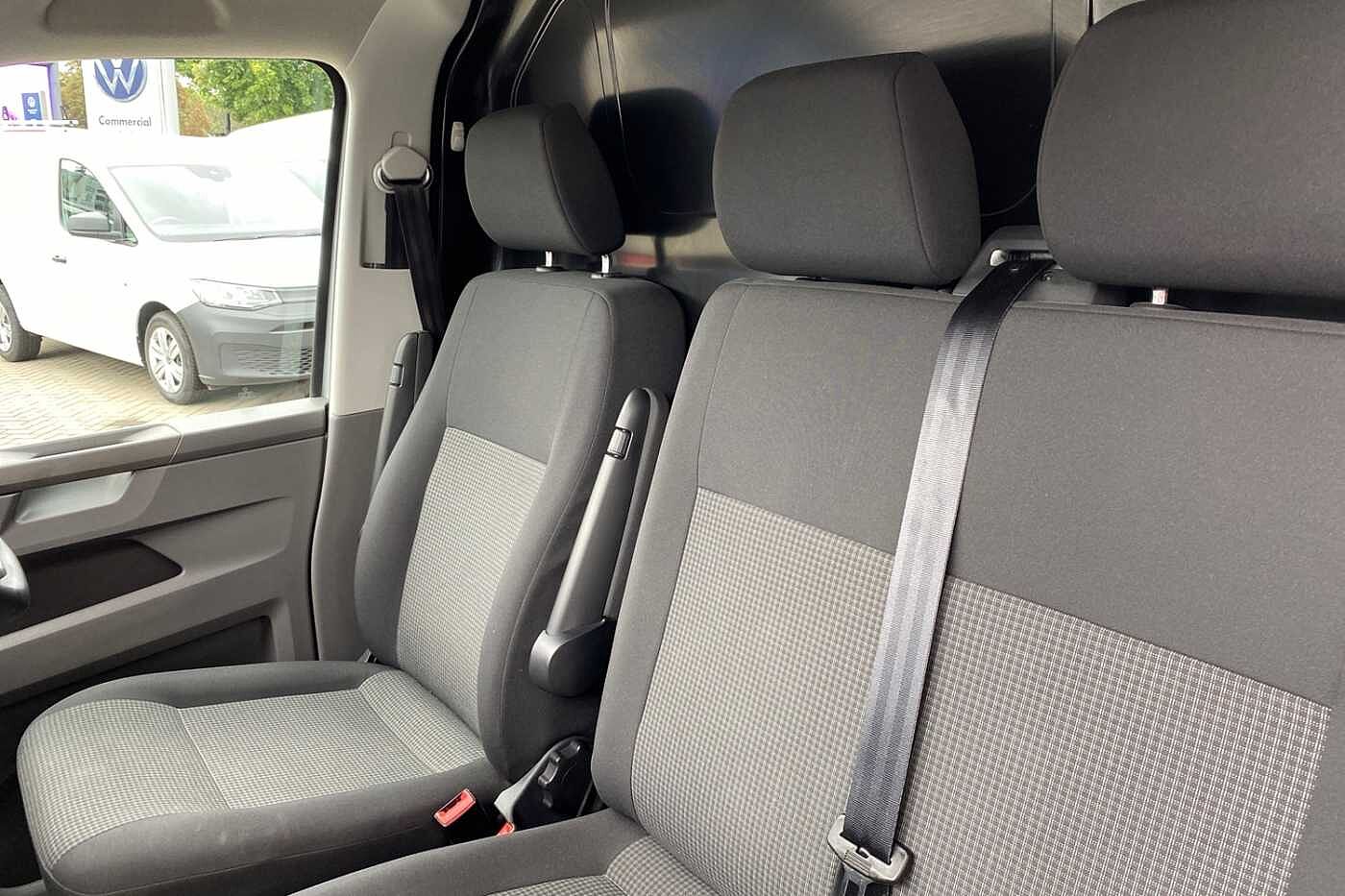 Volkswagen Transporter 2.0TDI 110ps T28 Startline BMT SWB Business Pack