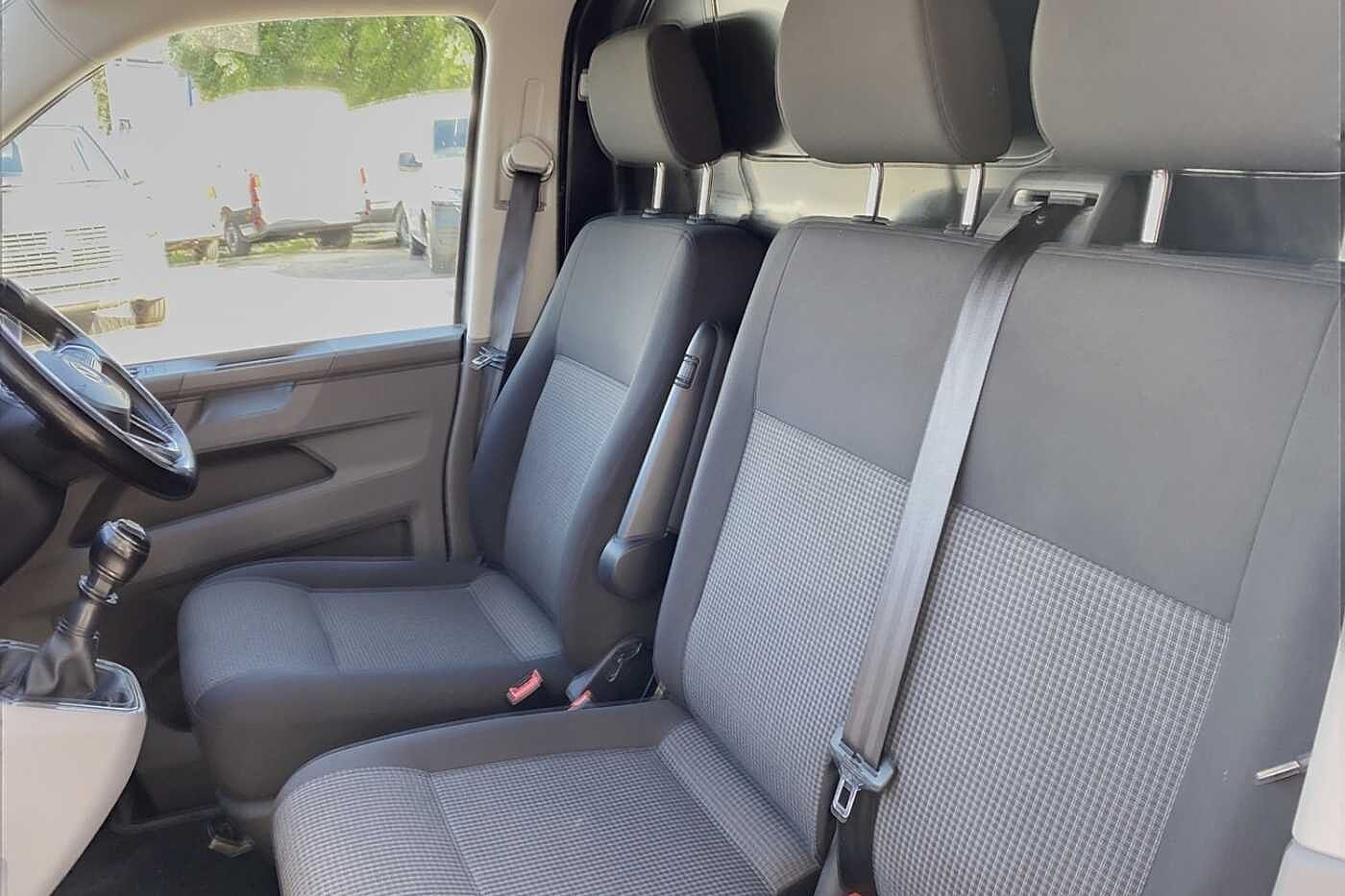 Volkswagen Transporter 2.0TDI 110ps T28 Startline BMT SWB Business Pack