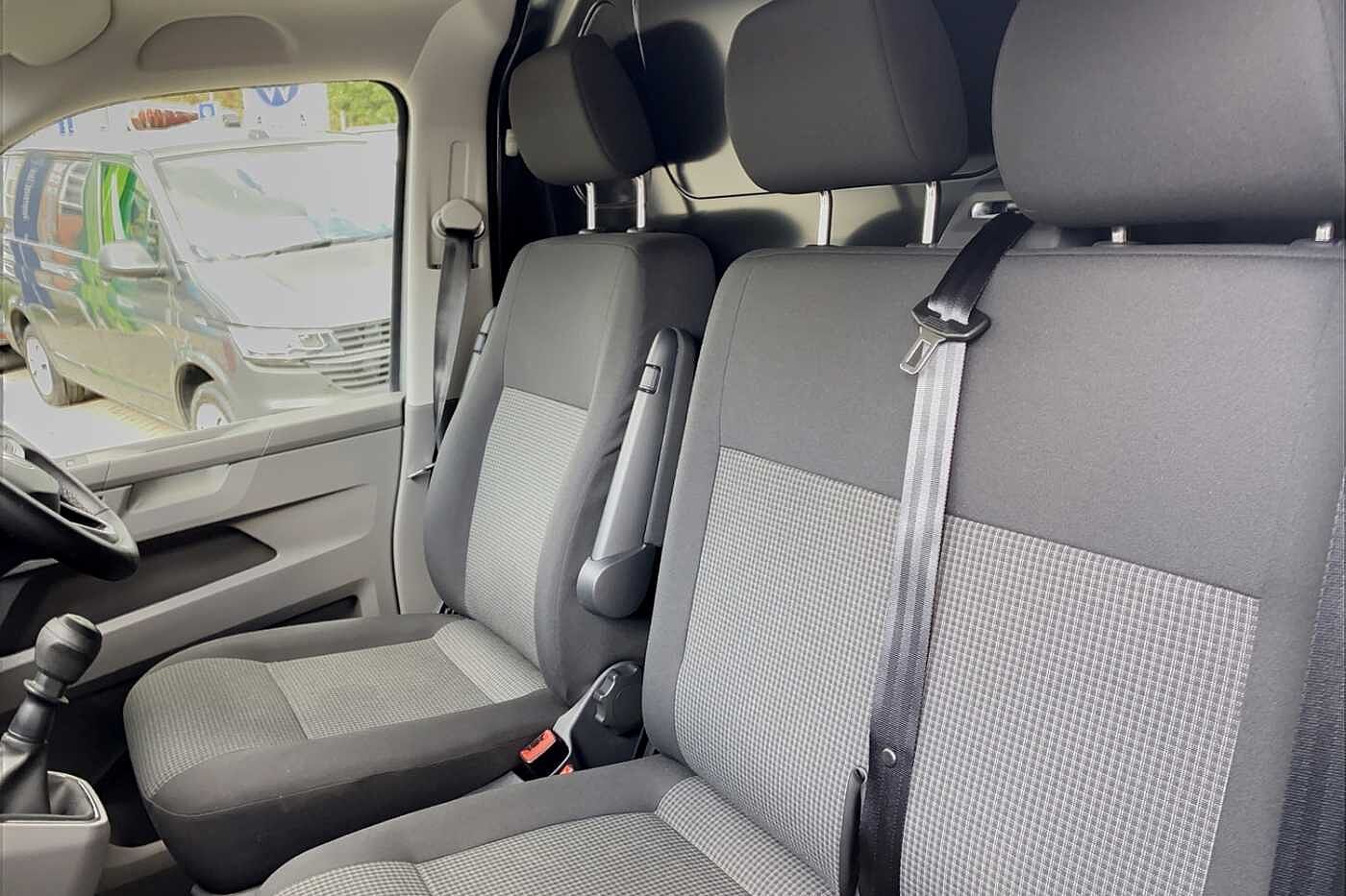 Volkswagen Transporter 2.0TDI 110ps T28 Startline BMT SWB Business Pack