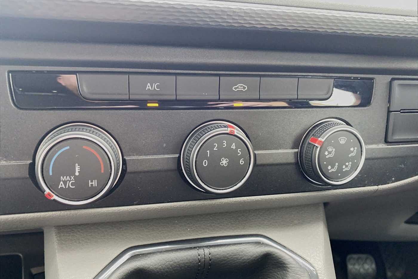 Volkswagen Transporter 2.0TDI 110ps T28 Startline BMT SWB Business Pack