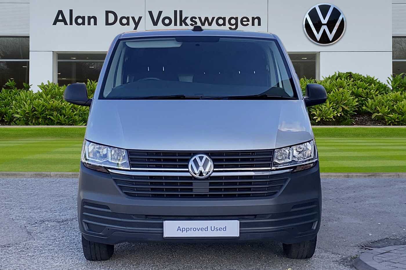 Volkswagen Transporter 2.0TDI 110ps T28 Startline BMT SWB Business Pack