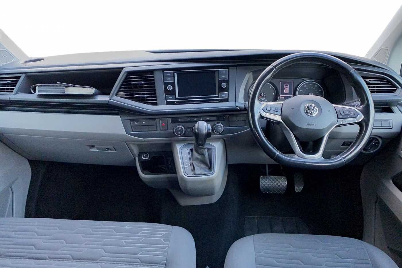 Volkswagen Transporter Shuttle T32 SE 2.0BiTDI 199ps LWB DSG 9 Seats