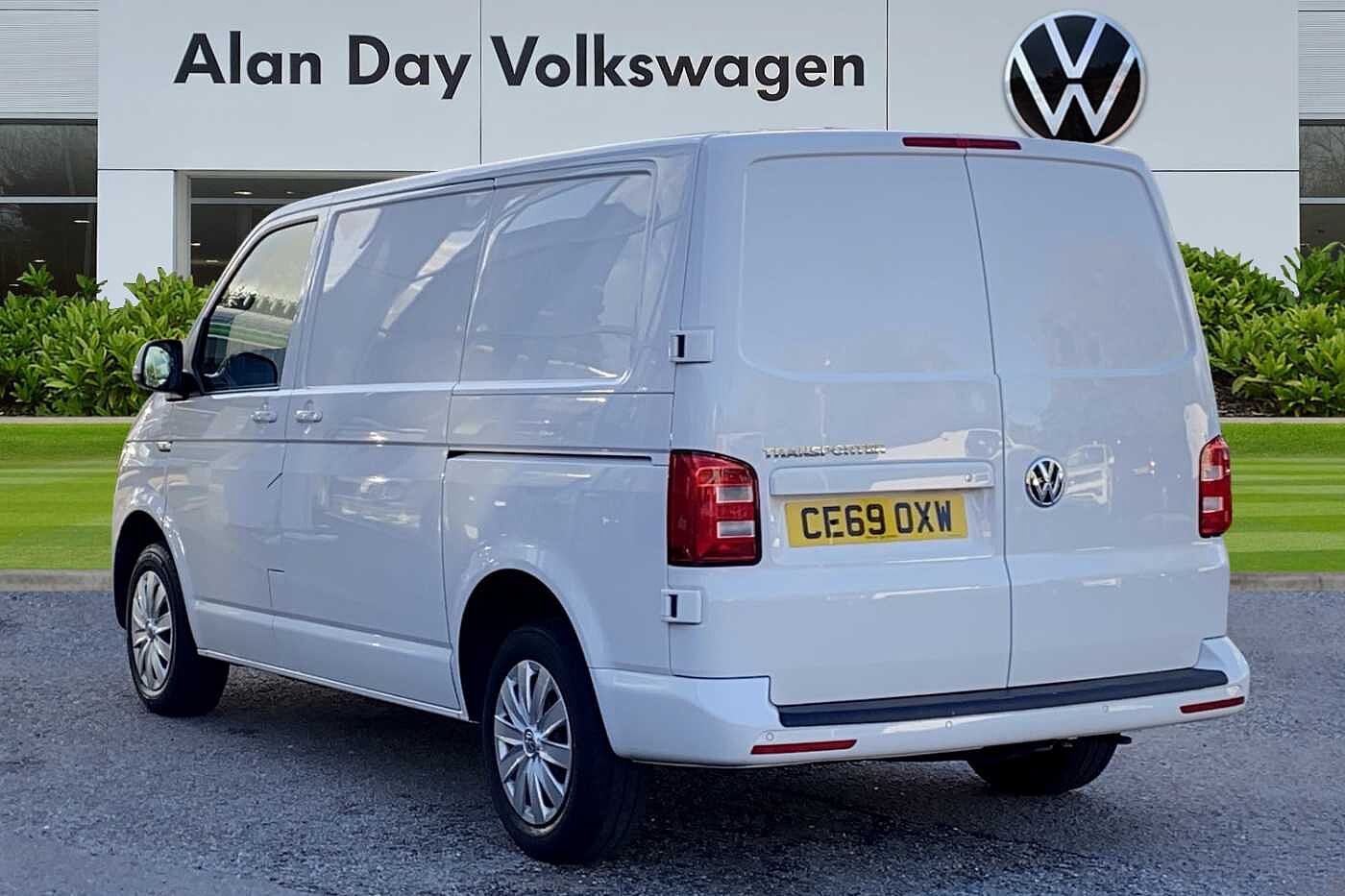 Volkswagen Transporter 2.0TDI 150ps T30 Trendline BMT SWB