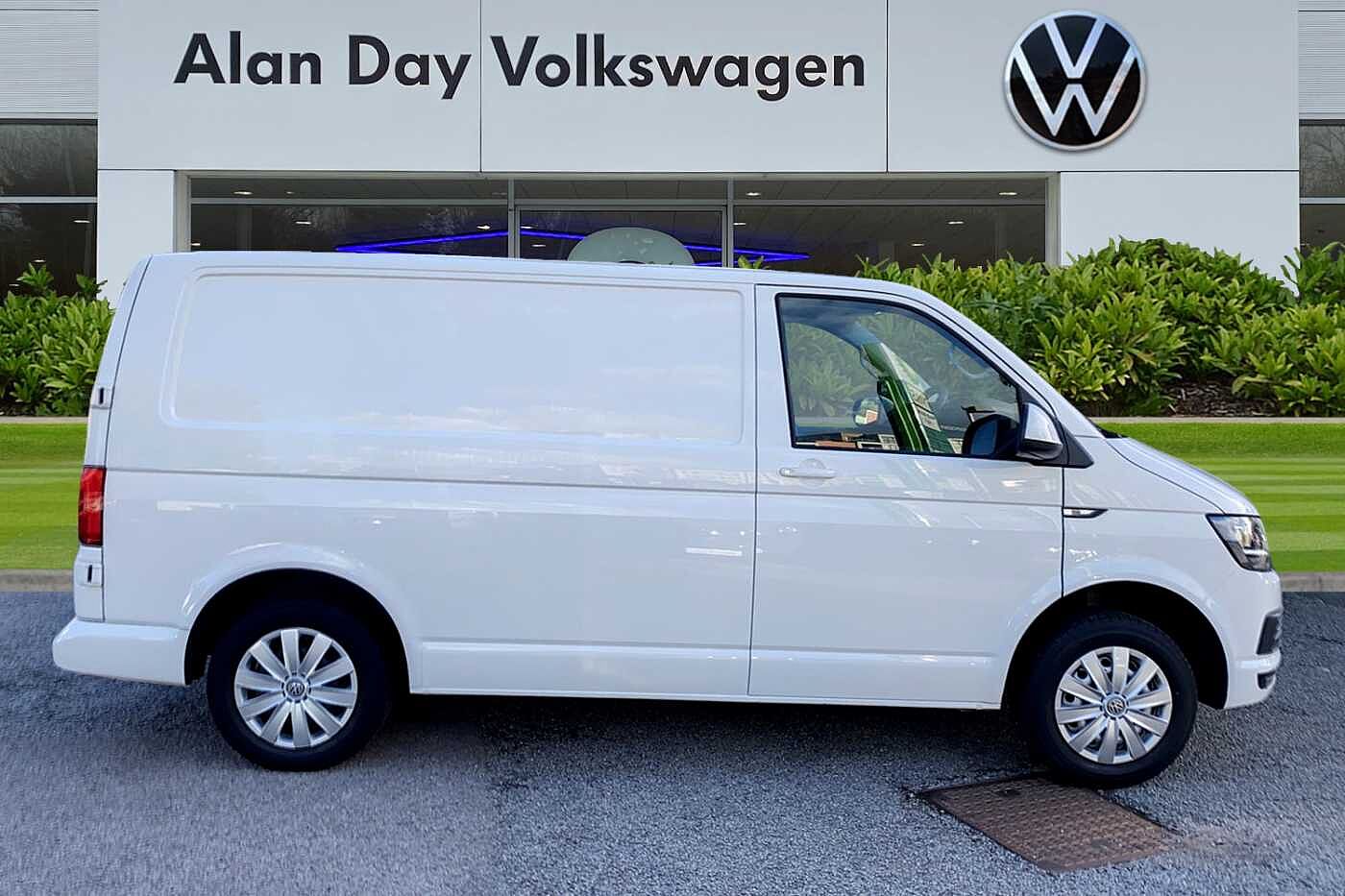 Volkswagen Transporter 2.0TDI 150ps T30 Trendline BMT SWB