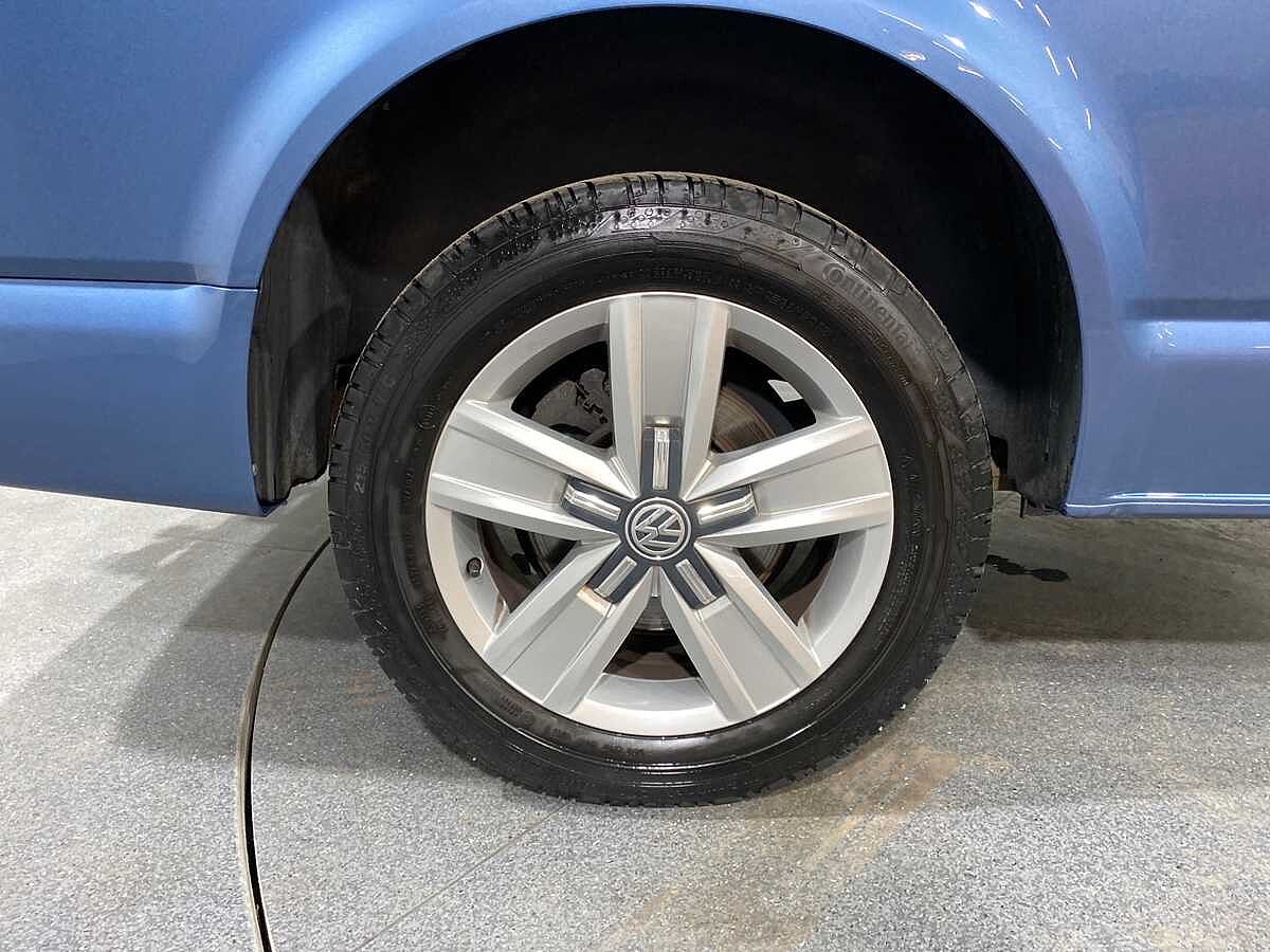 Volkswagen Transporter T32 Lwb Diesel 2.0 TDI Bmt 150 Highline Kombi Van