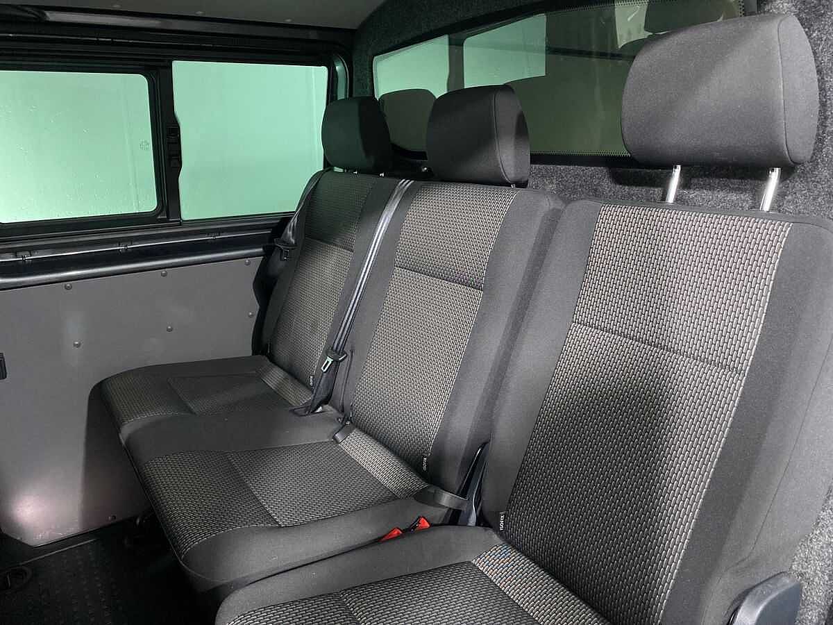 Volkswagen Transporter T32 Lwb Diesel 2.0 TDI 150 Highline Kombi Van DSG