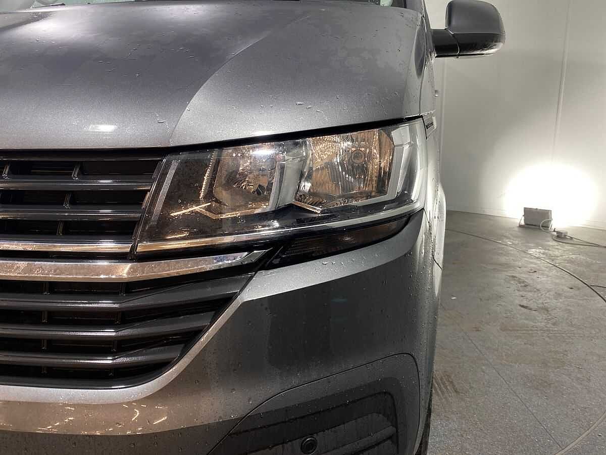 Volkswagen Transporter T32 Lwb Diesel 2.0 TDI 150 Highline Kombi Van DSG