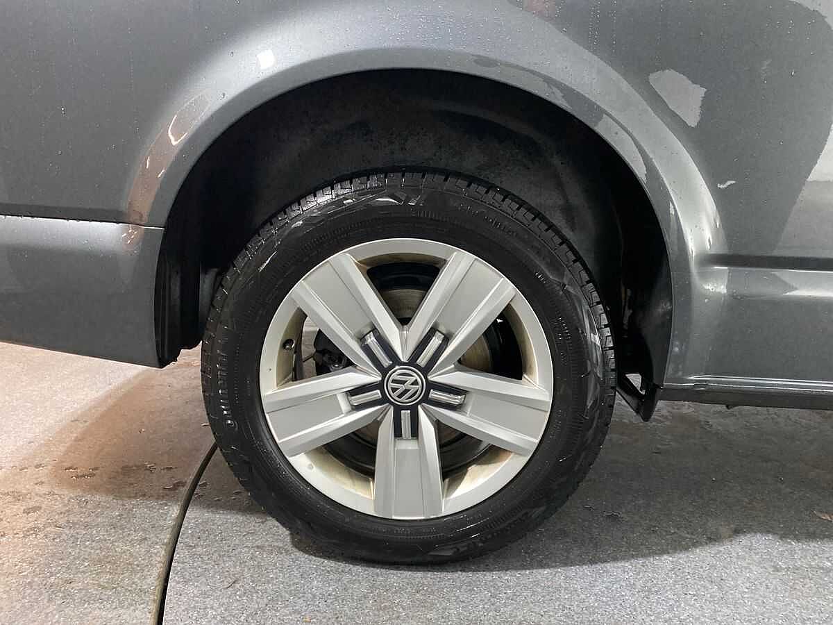 Volkswagen Transporter T32 Lwb Diesel 2.0 TDI 150 Highline Kombi Van DSG