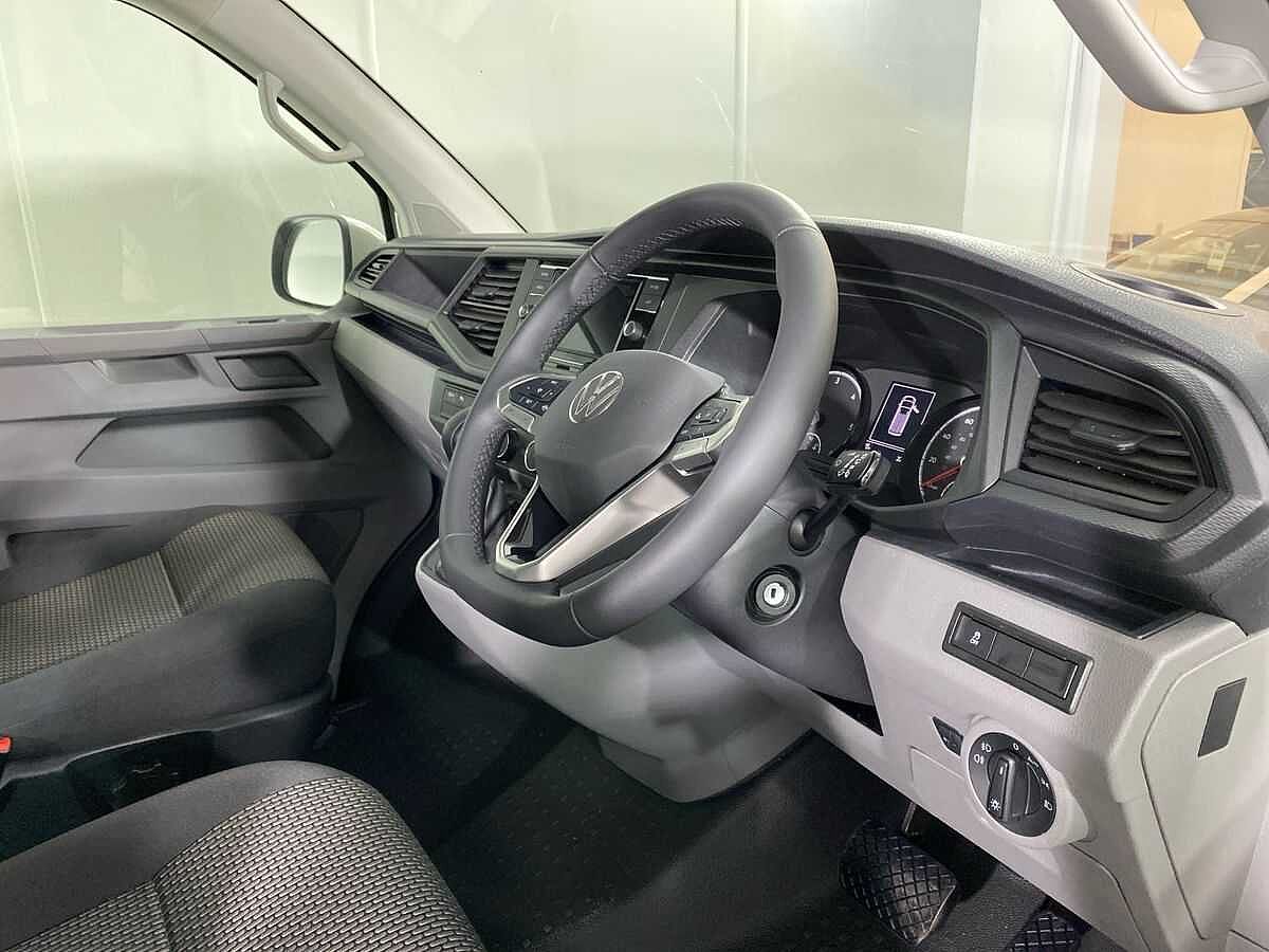Volkswagen Transporter T32 Swb Diesel 2.0 TDI 150 Highline Kombi Van DSG