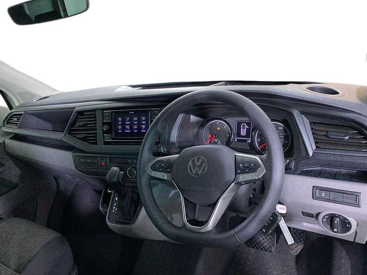 Volkswagen Transporter T32 Swb Diesel 2.0 TDI 150 Highline Kombi Van DSG