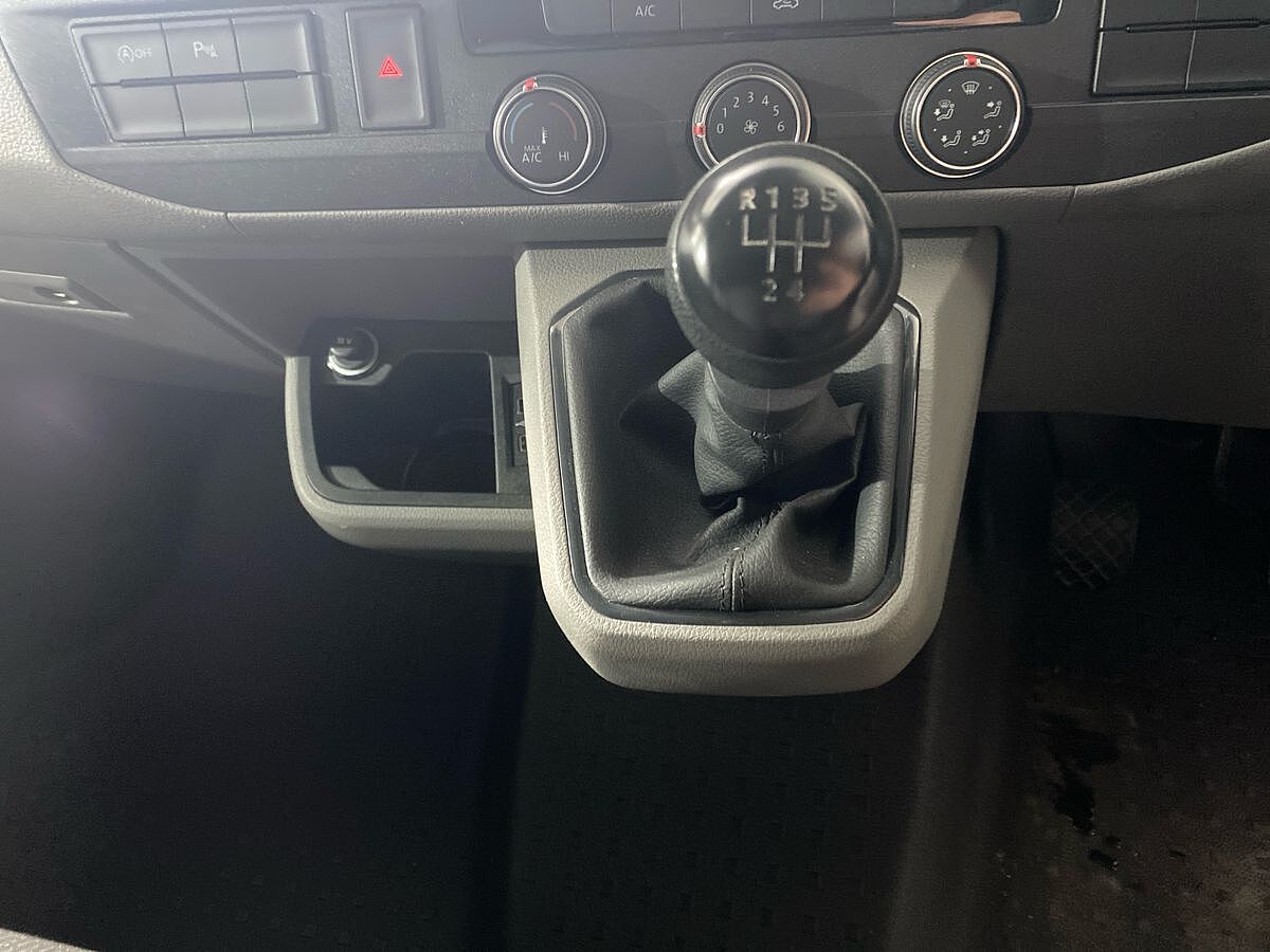 Volkswagen Transporter T28 Swb Diesel 2.0 TDI 110 Highline Van