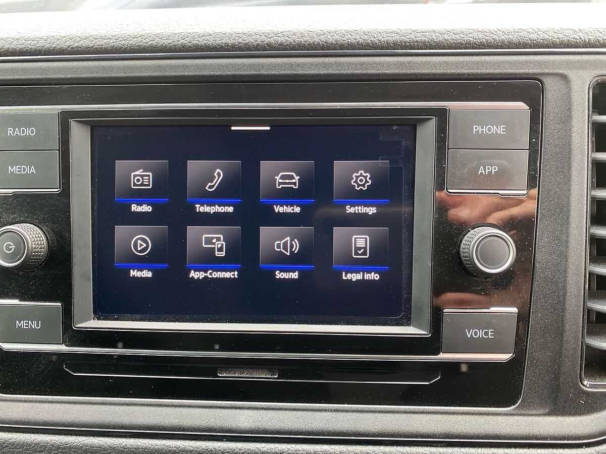 Volkswagen Crafter Cr35 Lwb Diesel Fwd 2.0 TDI 140Ps Trendline High Roof Van