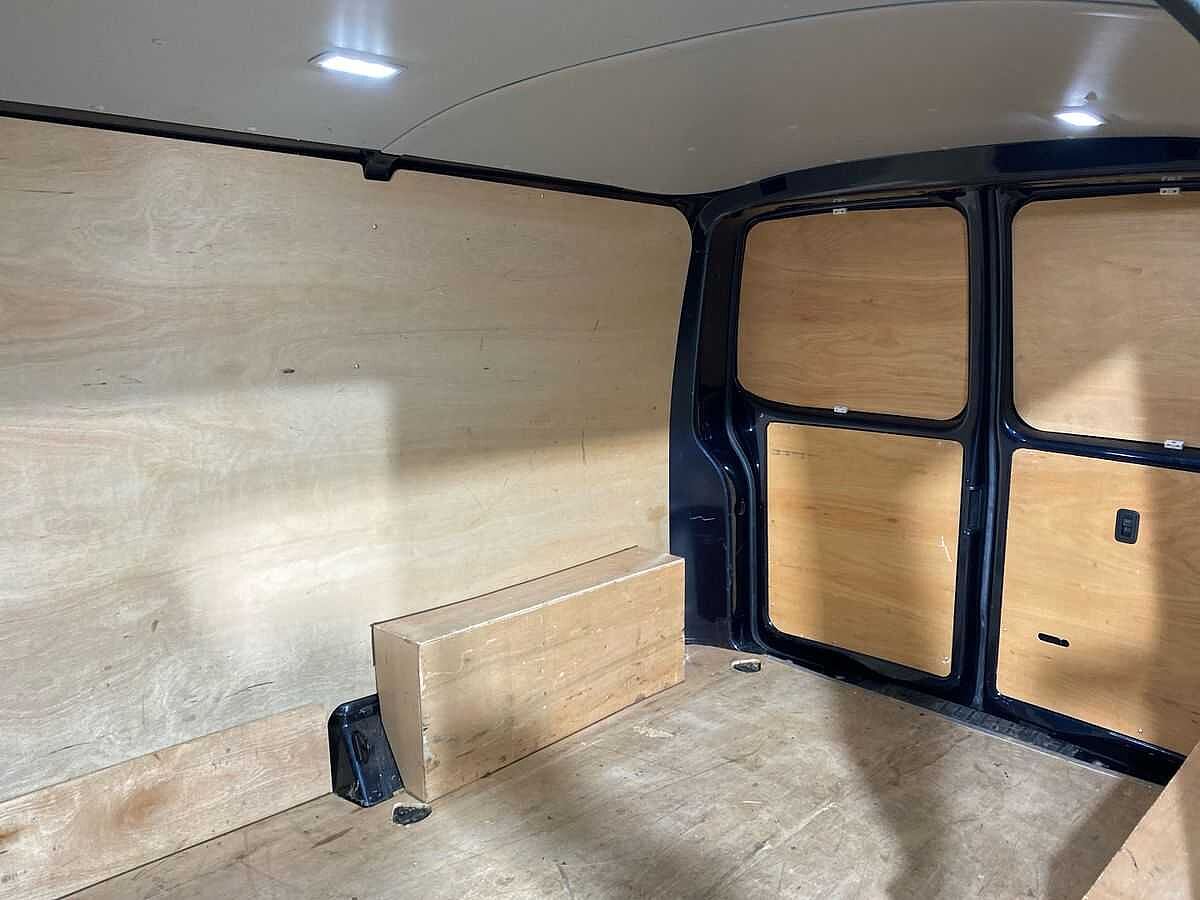 Volkswagen Transporter T28 Swb Diesel 2.0 TDI 110 Highline Van