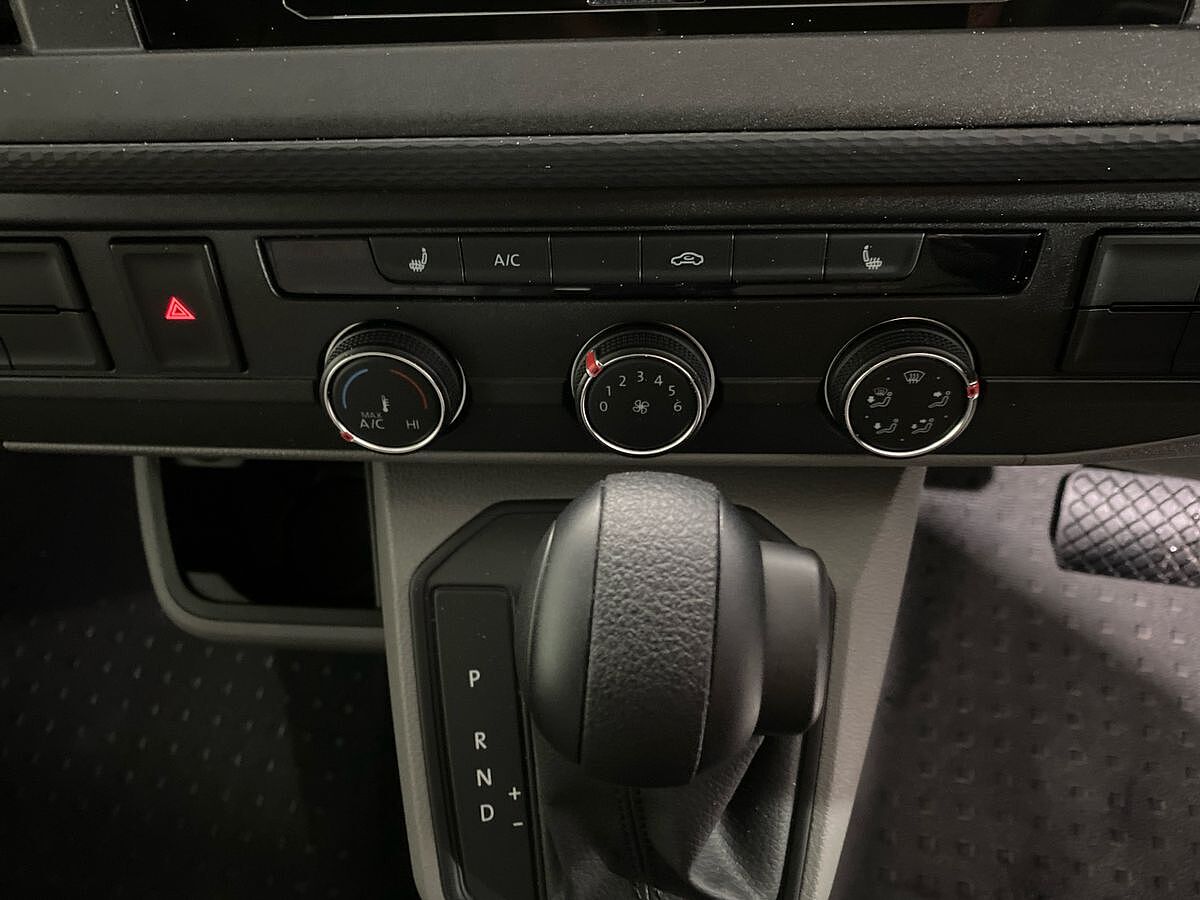 Volkswagen Transporter T28 Swb Diesel 2.0 TDI 150 Highline Van DSG