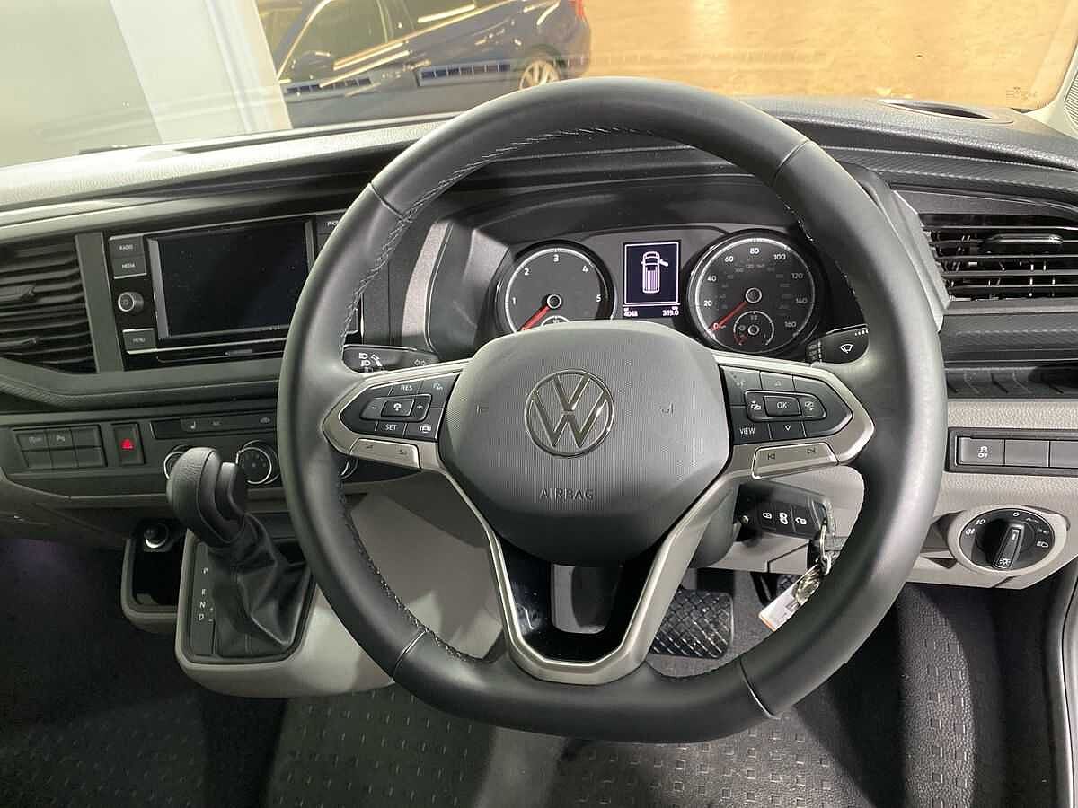 Volkswagen Transporter T28 Swb Diesel 2.0 TDI 150 Highline Van DSG