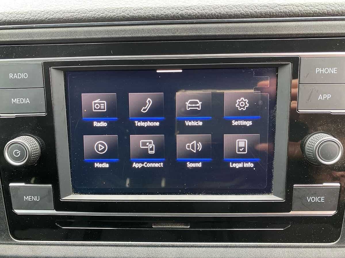 Volkswagen Crafter Cr35 Lwb Diesel Fwd 2.0 TDI 140Ps Trendline High Roof Van