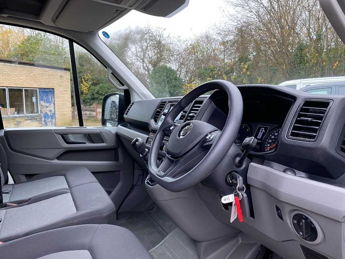 Volkswagen Crafter Cr35 Lwb Diesel Fwd 2.0 TDI 140Ps Trendline High Roof Van