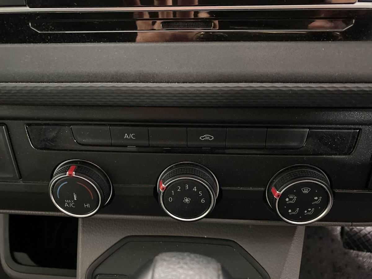 Volkswagen Transporter T30 Lwb Diesel 2.0 TDI 150 Highline Van DSG