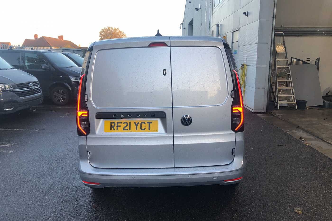 Volkswagen Caddy 2.0TDI (122PS)C20 Cargo Commerce Pro DSG PV