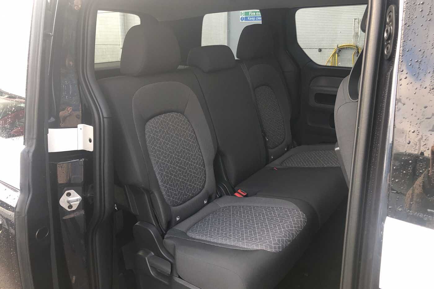 Volkswagen ID.Buzz ID. Buzz Life SWB 77kWh Pro 204PS Automatic