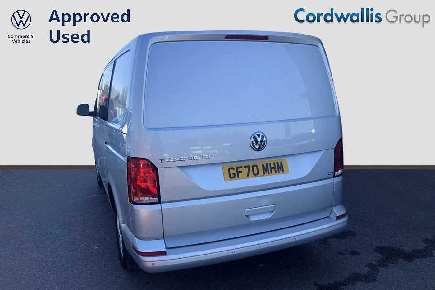 Volkswagen Transporter 2.0TDI 110ps Eu6dT-E T30 Highline SWB