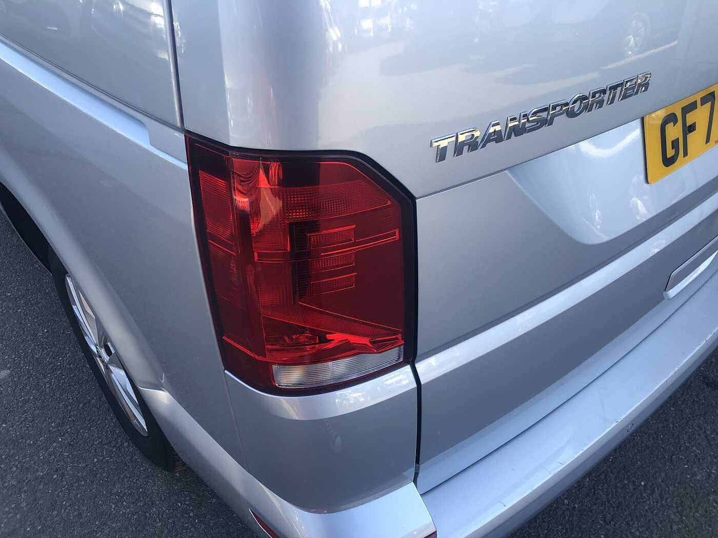 Volkswagen Transporter 2.0TDI 110ps Eu6dT-E T30 Highline SWB